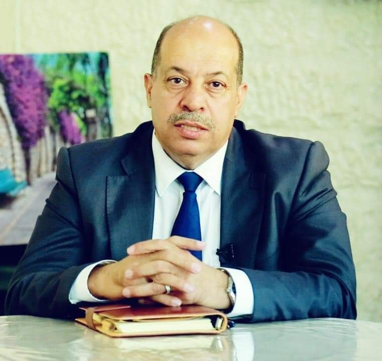 قطيشات يبارك للدكتور بلال السكارنه