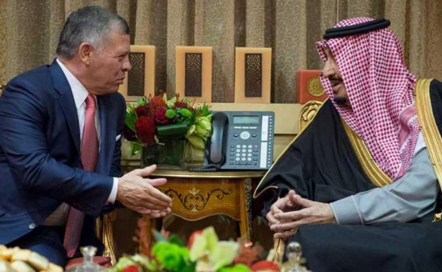 الملك يؤكد لخادم الحرمين وقوف الأردن إلى جانب السعودية.. تفاصيل