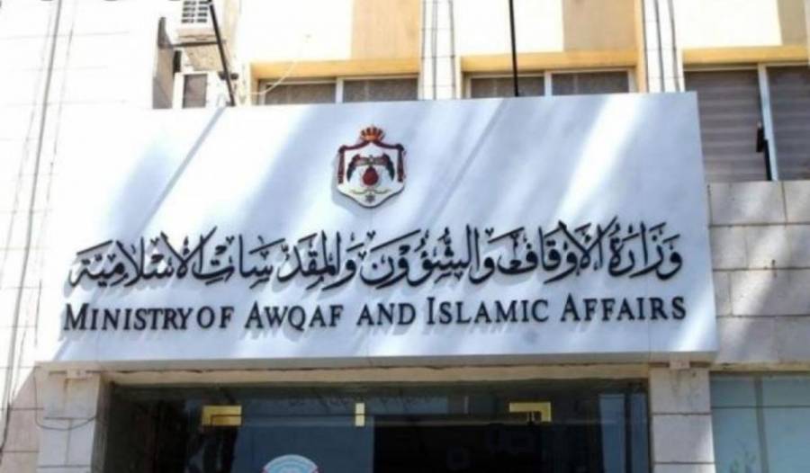 الحياري :  الاوقاف تنفي استدعاء خطيب جمعة أشاد بالمعلمين