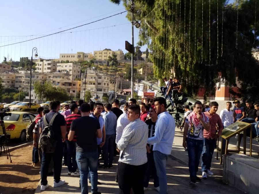 اعتصام طلبة التوجيهي في السلط... فيديو