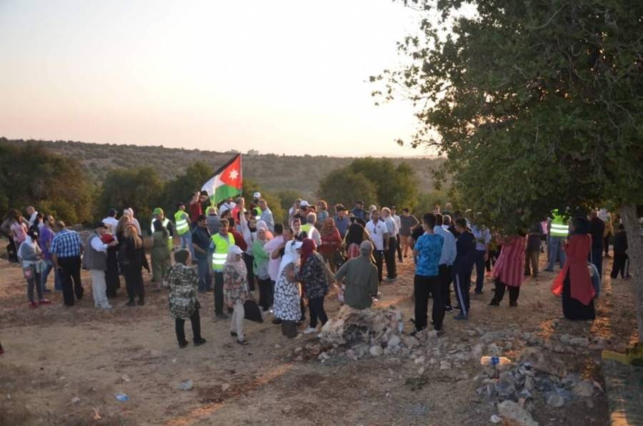 الاحتفال ب  قمر الحصادين  بأمسية تراثية بيئية فلكلية في لواء الكورة ... صور