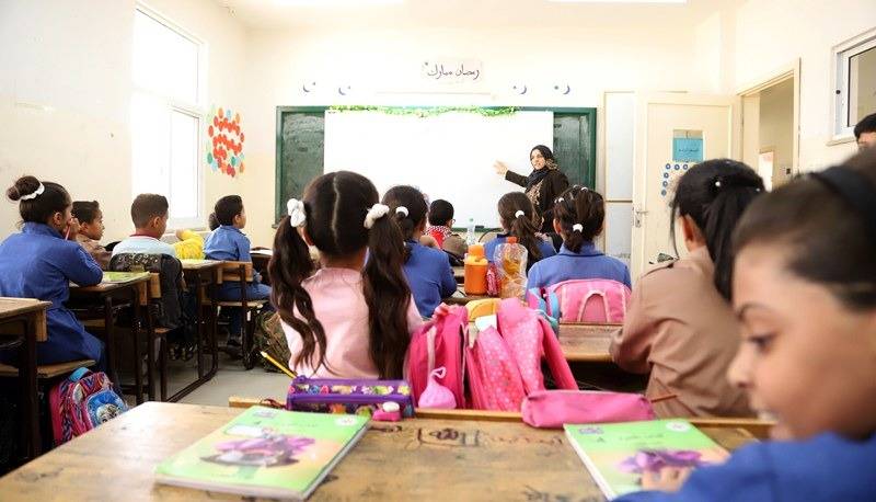 انتظام الدراسة بشكل طبيعي في عدد من مدارس المملكة.... صور