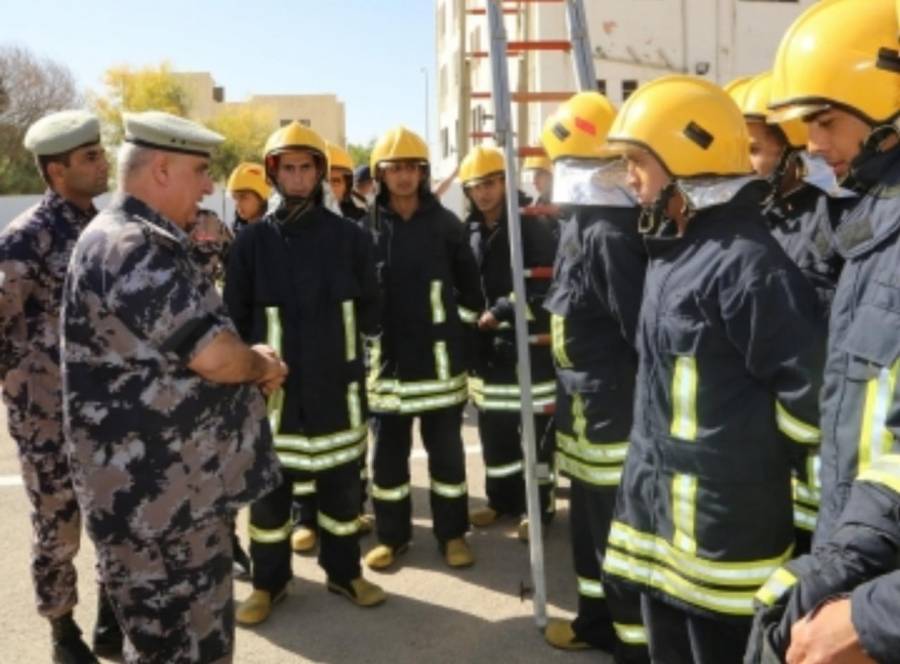 الدفاع المدني يتعامل مع 211 حادثاً مختلفا خلال ل 24ساعة الماضية