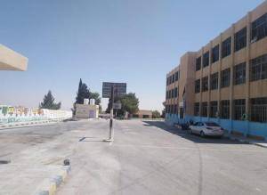 المعلمين تعلن عن استمرار الإضراب .. وتطرح مبادرة جديدة للوصول الى حل