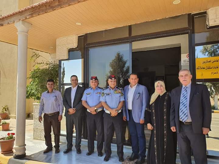 أعضاء المجلس الأمني المحلي لمركز أمن الهاشمي يزورون إدارة الدوريات الخارجية