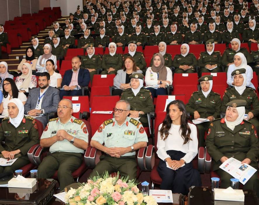 الخدمات الطبية الملكية والجمعية الملكية للتوعية الصحية يعقدان ندوة مشتركة