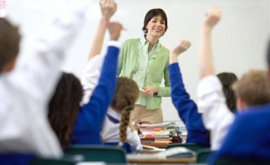 198 ألف معلم ومعلمة مسجلين في ديوان الخدمة المدنية