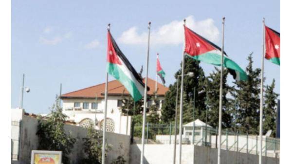 تعديل 50 مشروع قانون لتجذيـر مفهوم اللامركزية الإدارية