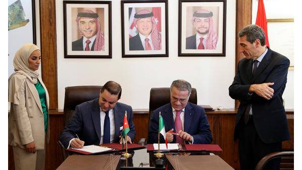 85 مليون يورو مساعدات ايطالية للأردن لدعم الموازنة العامة