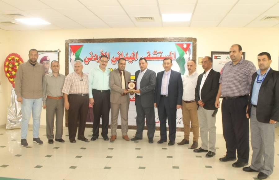 العقيد العبداللات المستشفى يقدم  الخدمات الصحية والعلاجية والإنسانية للأهل في قطاع غزة على مدار الساعة