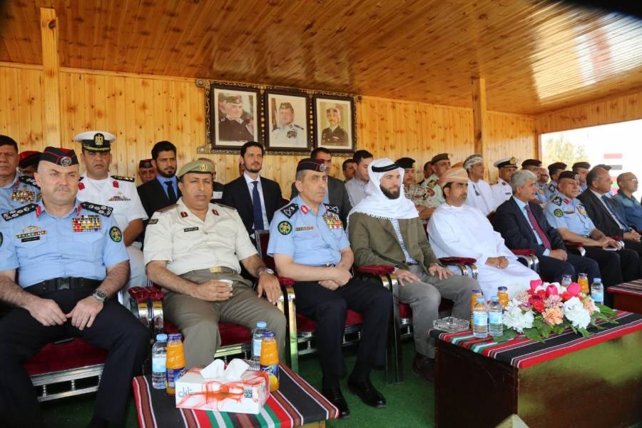 انطلاق فعاليات البطولة العسكرية الدولية الأولى لالتقاط الأوتاد بالزرقاء