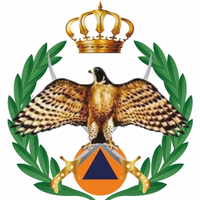 الدفاع المدني يُنظم مبادرة (وبالوالدين إحسانا)