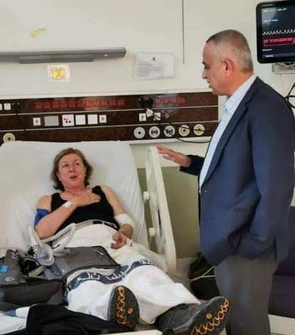 البخيت يعود السياح المصابين في مستشفى الامير هاشم بالعقبة