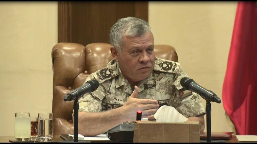 الملك: أمرت الحكومة بتذليل الصعوبات المالية وإيجاد حلول ملموسة لتحسين أوضاع المتقاعدين العسكريين