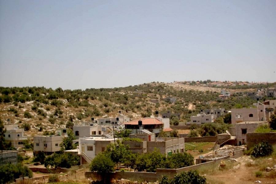 خلافات مالية توقف أعمال مشروع رياح الشوبك ووزير سابق : بيئة غير أمنة