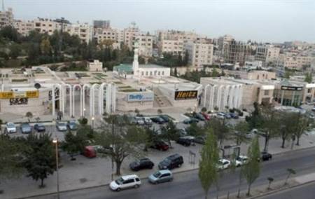 عاجل : امين عمان : حدائق الملك عبدالله الأول ستبقى متنفس وتحويل الجبيهة الترويحية لحدائق عامة