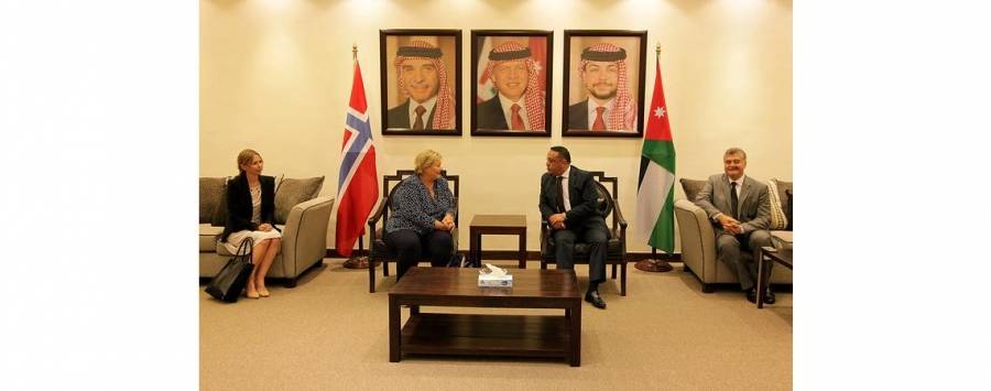 رئيسة وزراء النرويج تزور جبل القلعة