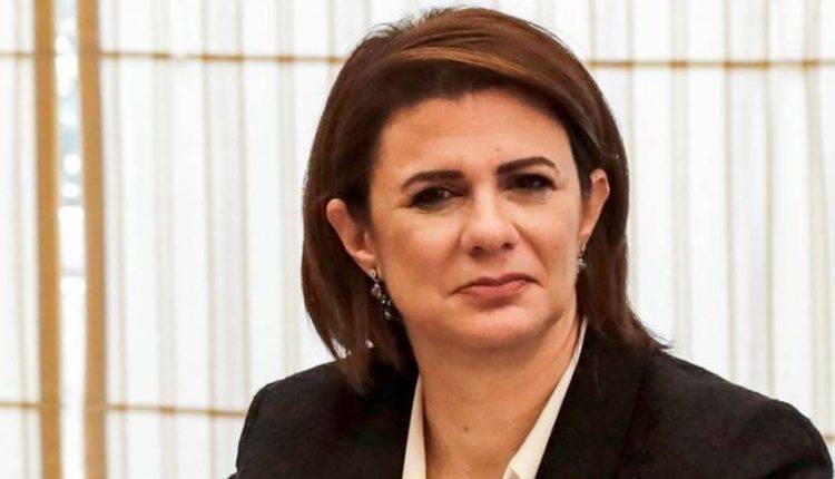 وزيرة الداخلية: سيتم إخلاء معظم المحتجزين بسند إقامة