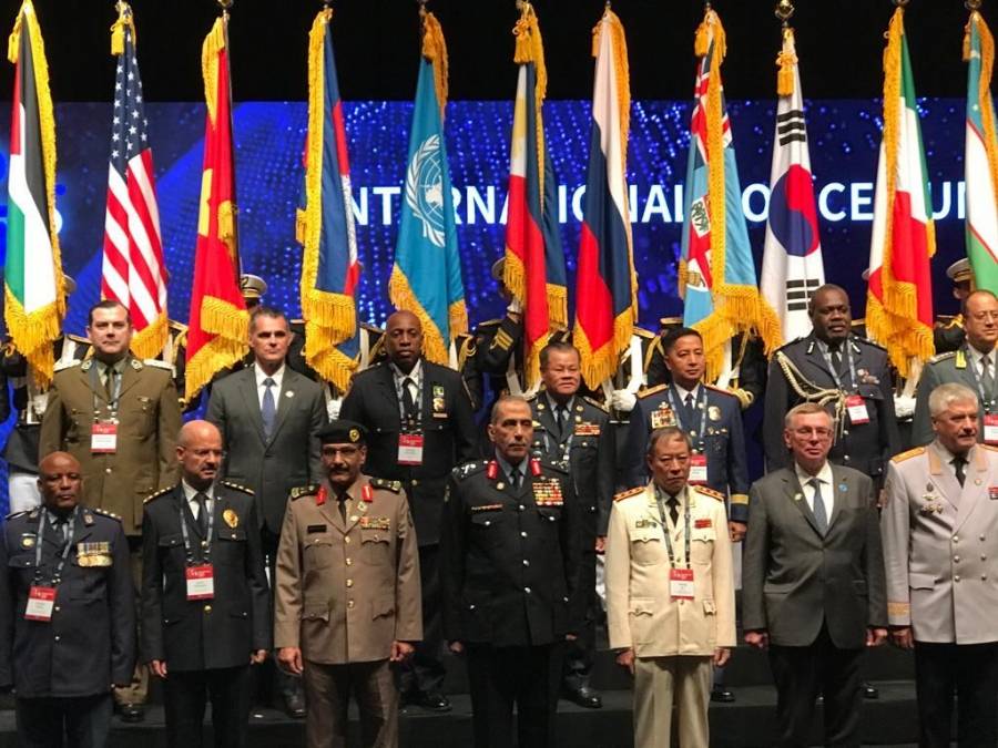 مدير الامن العام يشارك في قمة قادة الشرطة الدولية في كوريا الجنوبية... صور