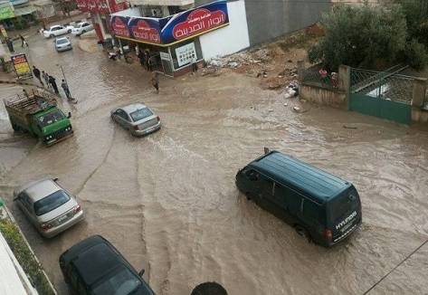 اخر تطورات الحالة الجوية :احتمالية تشكل سيول وحدوث انزلاقات على الطرق