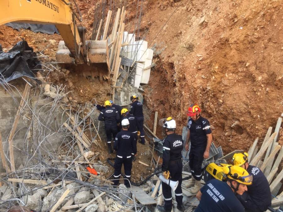 ماهي اسباب انهيار جدار الثامن