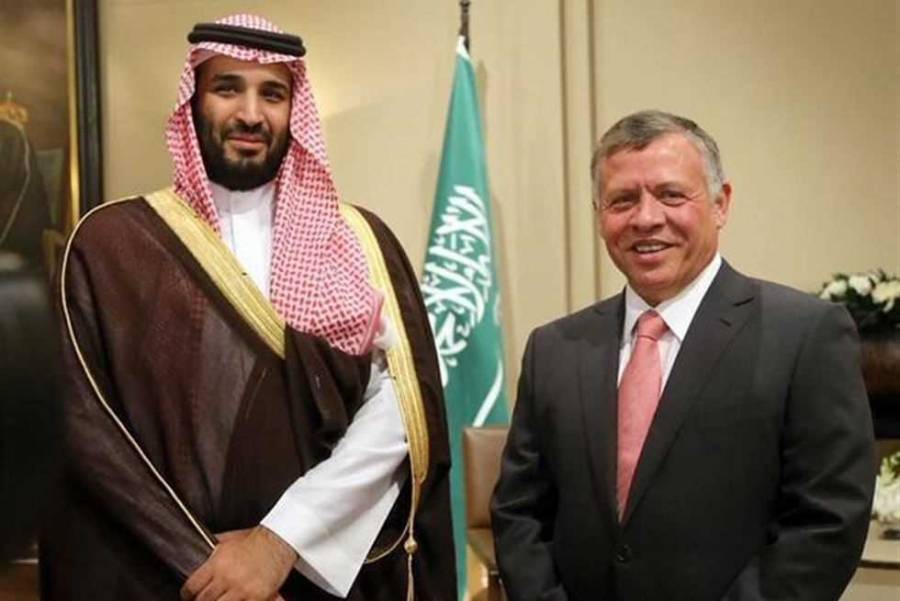 الملك يلتقي محمد بن سلمان في الرياض