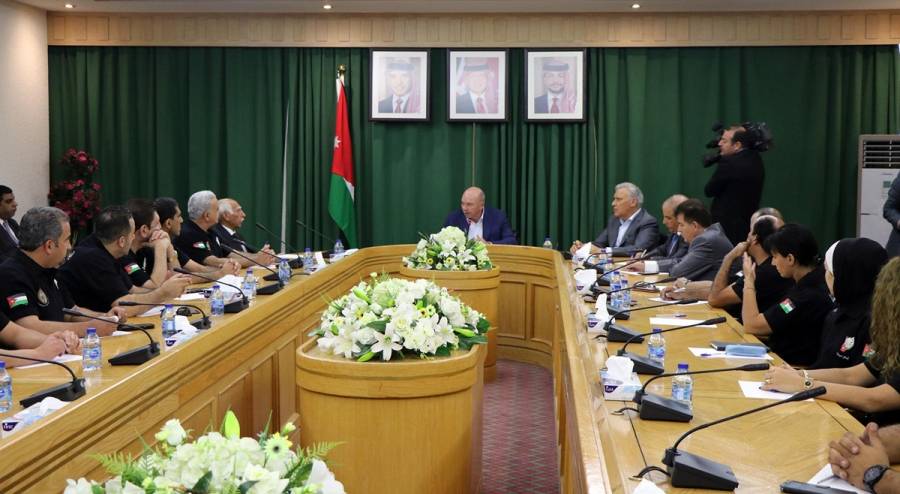 رئيس مجلس الاعيان يلتقي وفدا من هيئة ابشر سيدنا