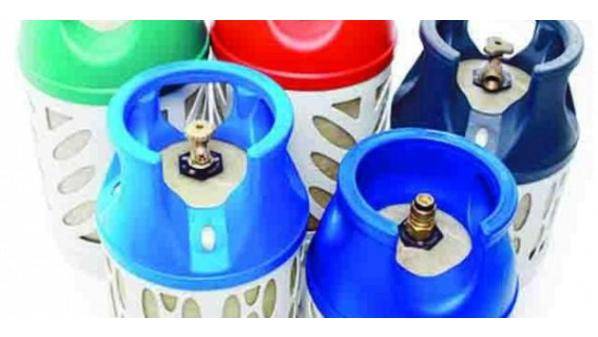 الطاقة والمعادن تنفي منح رخص جديدة لتعبئة اسطوانات الغاز