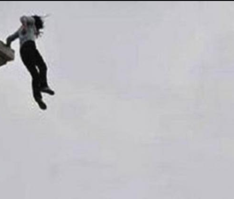 انتحار قتاة من الطابق الرابع في عمان