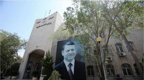 ترفيع كريشان والنجادا والكايد الى رتبة محافظ