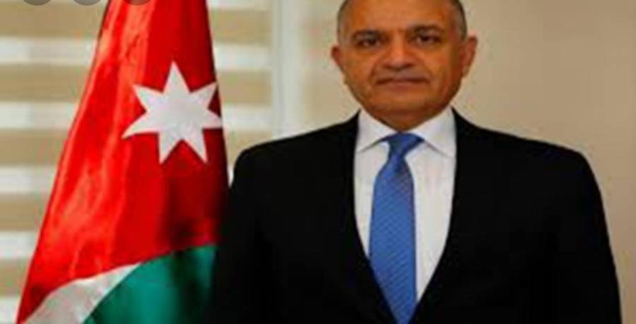 شاهد ماذا غرد وزير الإعلام العضايلة.