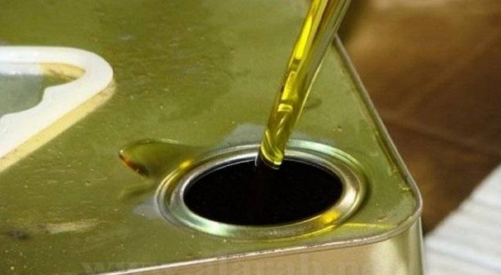 ضبط 1037 تنكة زيت زيتون مغشوش والمؤسسة تعلن اسماء المتورطين