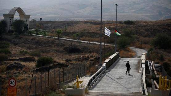 مئات الإسرائيليين يودعون الباقورة والغمر