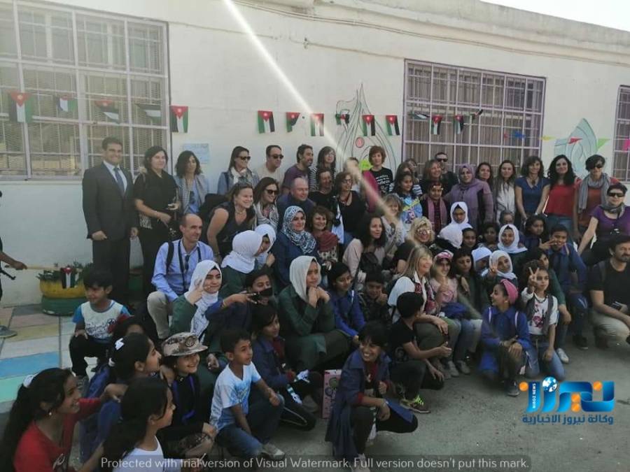 الاسبان في السرحان.... صور