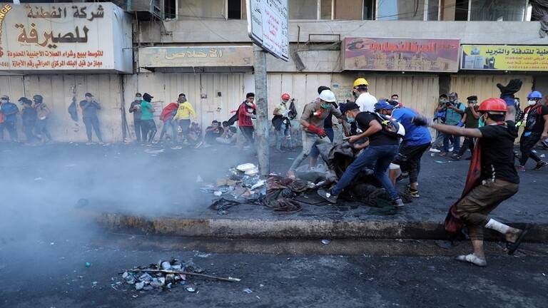 مقتل متظاهرين 2 وإصابة 35 آخرين في بغداد بعد مواجهات مع القوات الأمنية