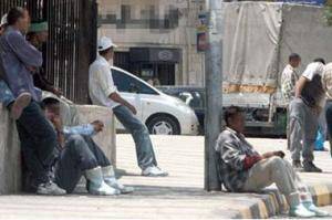 ضبط 33 عامل وافد مخالف في سوق الخضار المركزي