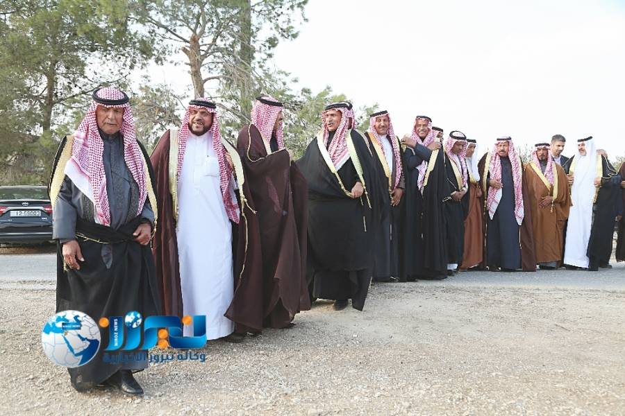 قبيلة  بني صخر الحامد  و الحويطات ابو نوير... نسايب