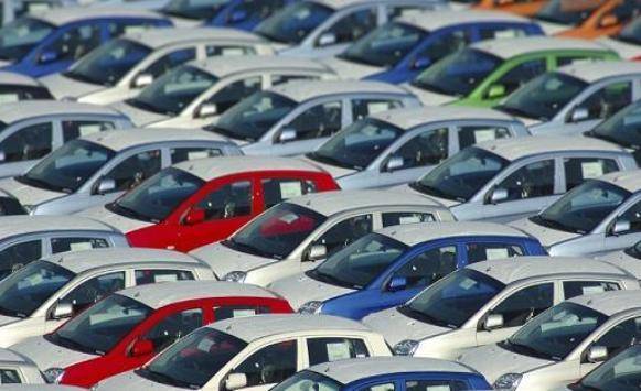 تجار مركبات ينتقدون تصريحات حكومية