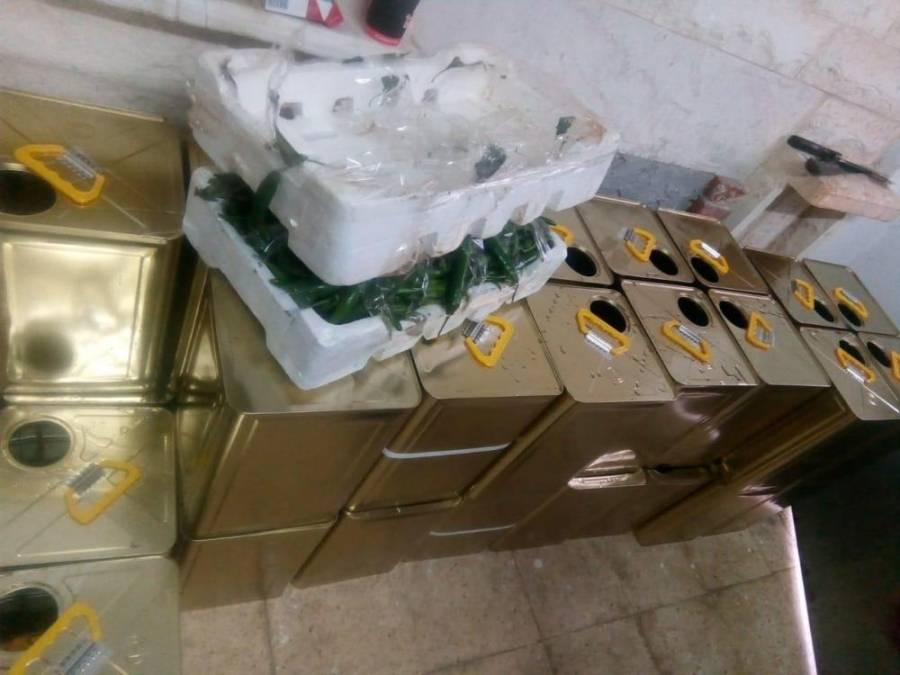 مداهمة 3 مصانع تغش الزيت في الرصيفة