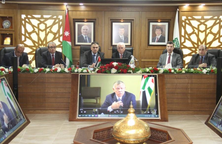 وزير التعليم العالي الدكتور محي الدين توق يزور جامعة البلقاء التطبيقية... صور