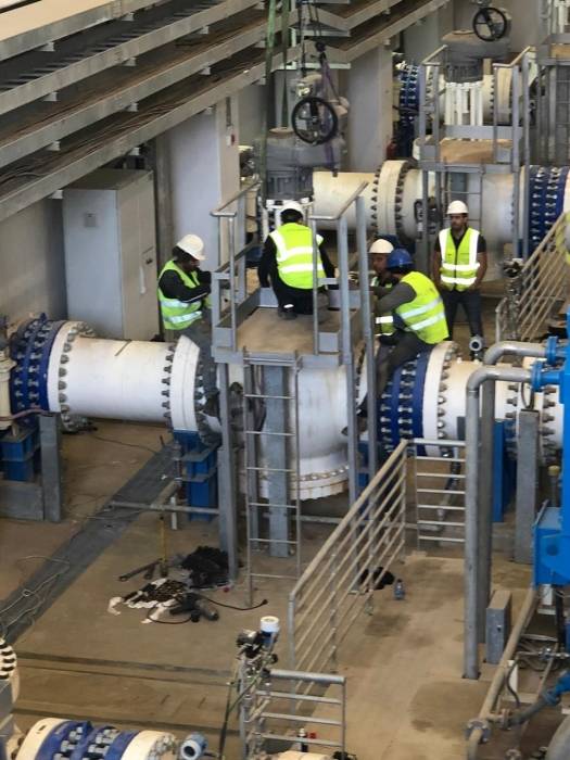 وزير المياه والري : مواصلة العمل لاستكمال اعمال الصيانة الوقائية للديسي وتوقع بدء الضخ الخميس