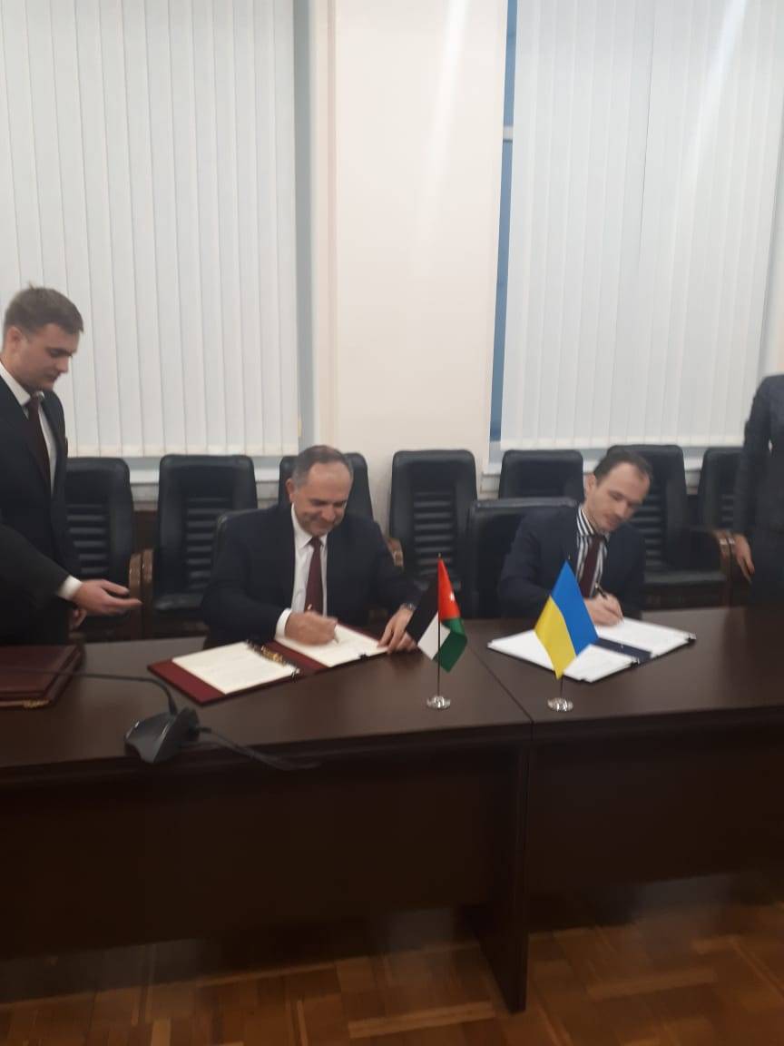 أربع اتفاقيات بين حكومتي المملكة وأوكرانيا لنقل المحكومين وتسليم المجرمين والمساعدة القانونية