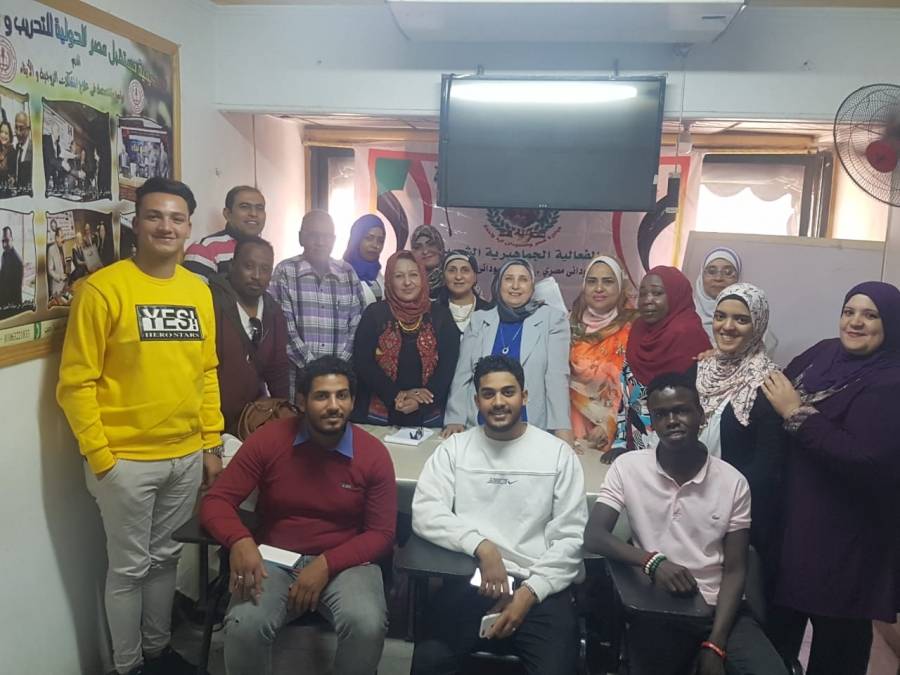 مبادرة مصر والسودان ايد واحده تقيم دورة الصحفى المميز