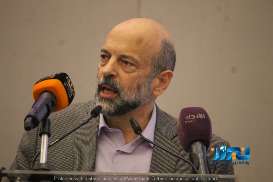 الرزاز لا يعرف وزير النقل