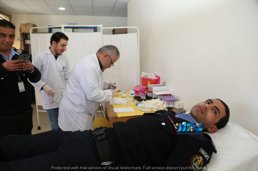 الأمن العام تنفذ حملة للتبرع بالدم... صور