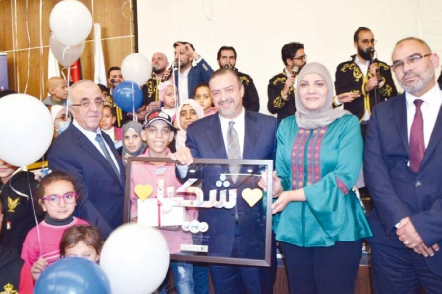 «العربي الإسلامي» يقيم احتفالاً بالمولد النبوي في «الحسين للسرطان»