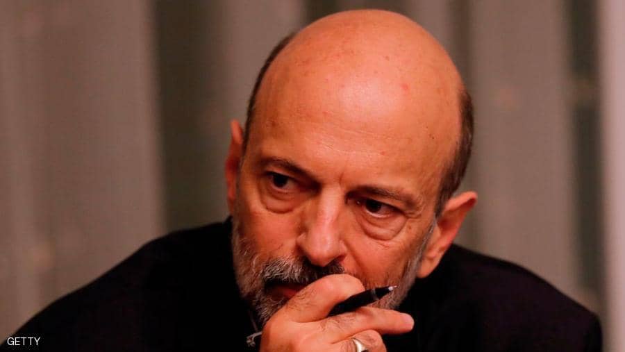 الرزاز يرفض تحويل سؤال عن تطوير العقبة للمحكمة الدستورية