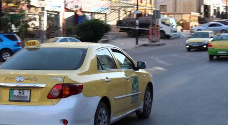 الامانه: لا نيه لتحويل التكسي المميز إلى تكسي أصفر.