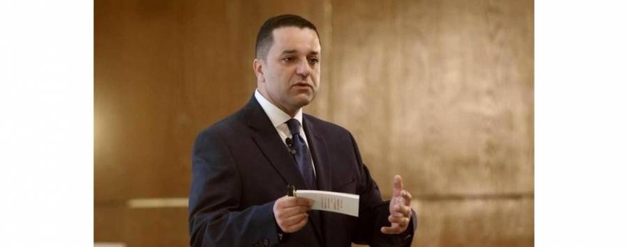 العسعس: لا نلعب الأرقام بل نصنع سياسات ستؤثر على حياة ملايين الأردنيين