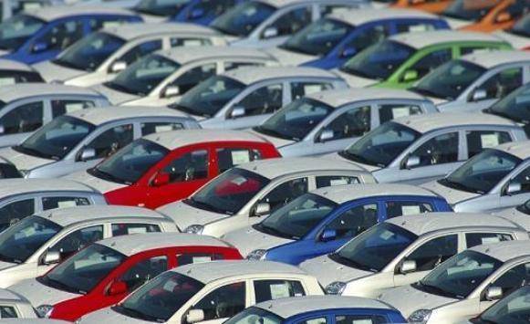 التخليص على 1650 مركبة بعد تخفيض الضريبة